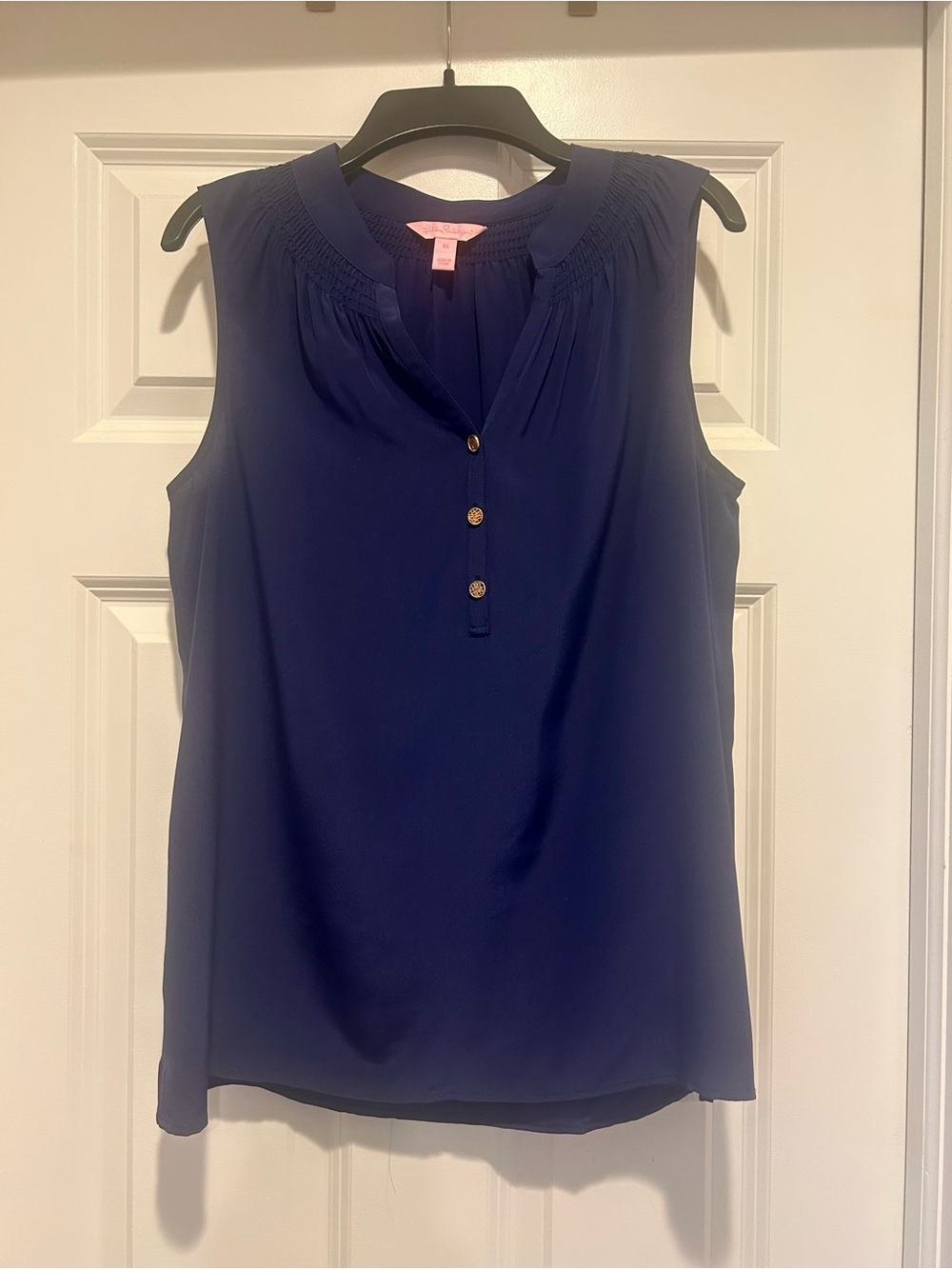 Lilly Pulitzer Navy Sleeveless Button Silk Blouse